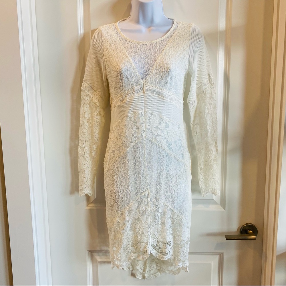 Off White Patchwork Lace Long Sleeve Bodycon Dress - image 1